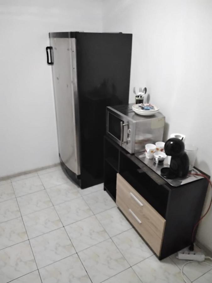 Camera Cu Baie Tina Timişoara Extérieur photo
